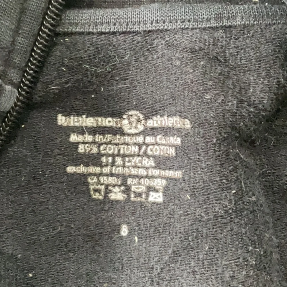 Vintage Lululemon black jacket Size M - Picture 2 of 2